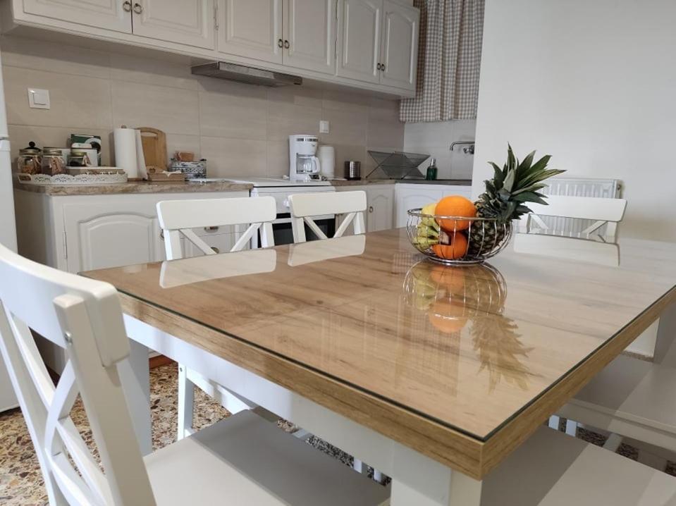 Ferienwohnung Delphic Moments - Sunny App 3Br, 2Ba With View Exterior foto
