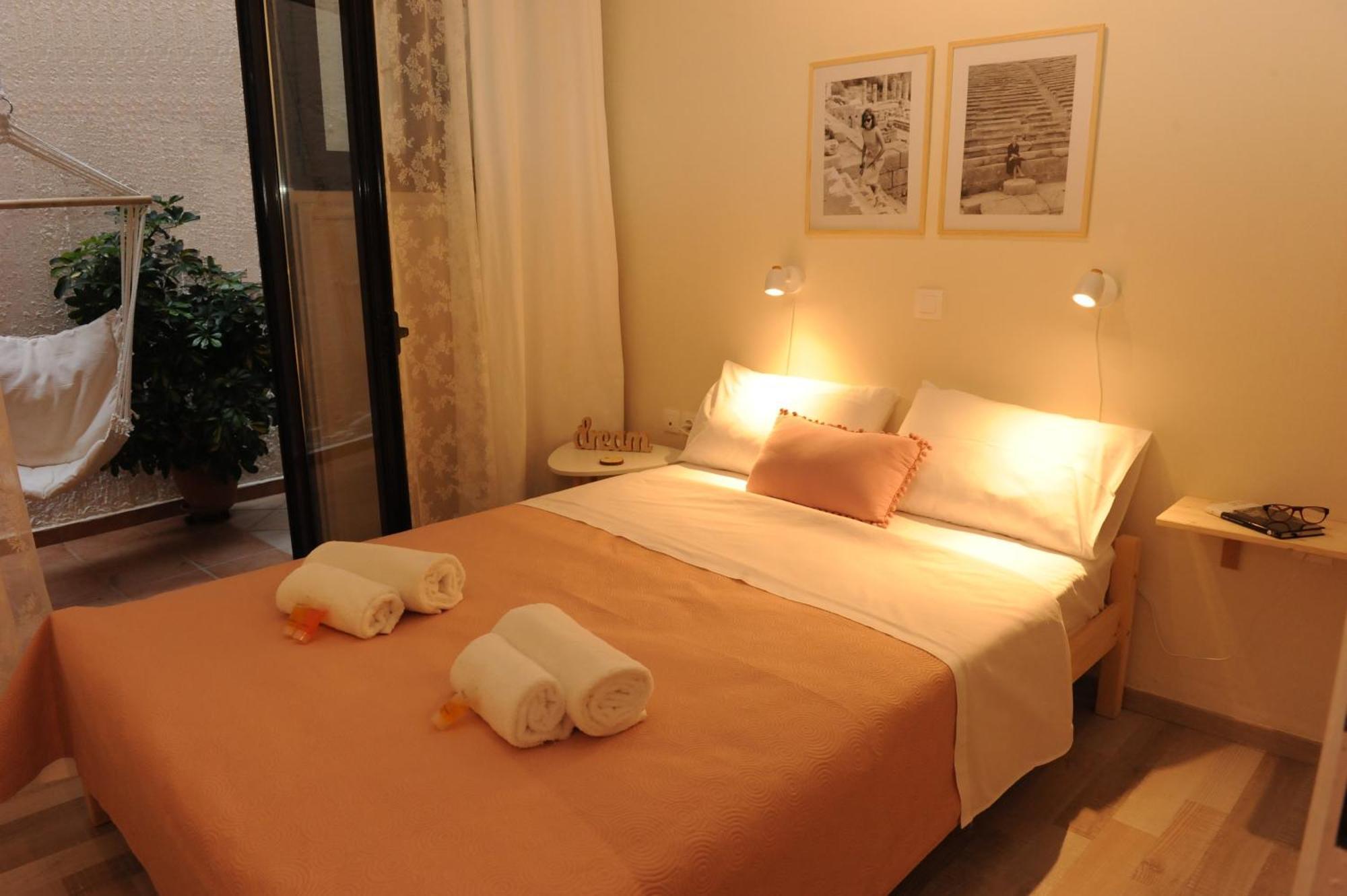 Ferienwohnung Delphic Moments - Sunny App 3Br, 2Ba With View Exterior foto